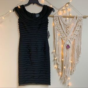 Adrianna Papell Black Formal Dress